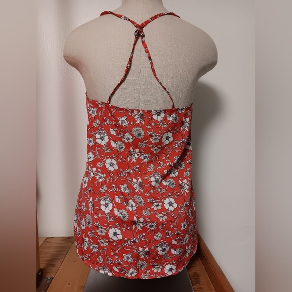 Hollister XS Red Flowy Floral Top - Picture 3 of 9